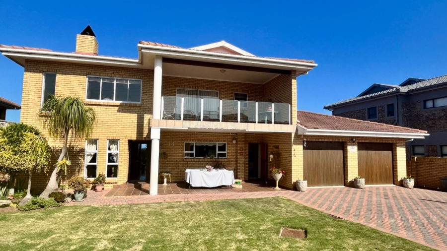 4 Bedroom Property for Sale in Reebok Western Cape